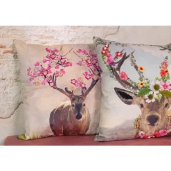 Deko Kissen Hirsch Fleury, Hirsch mit Blumengeweih und Blumenkranz, 45x45cm, Mars & More