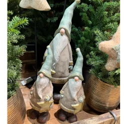 Deko Wichtel Gnom, Weihnachtswichtel mit Stern, 35cm, Polyresin