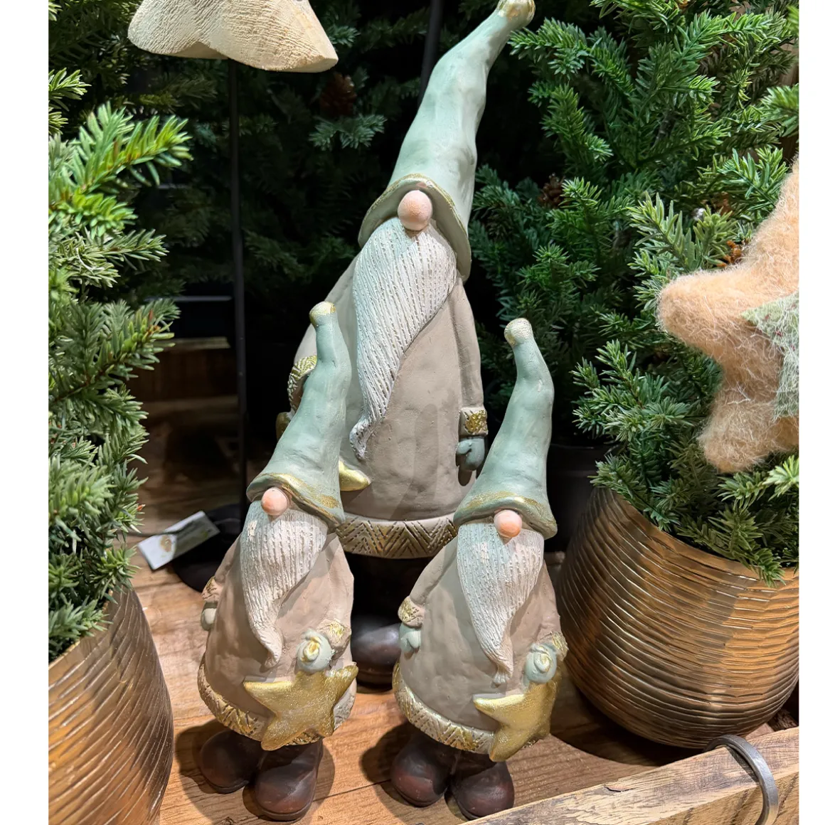 Deko Wichtel Gnom, Weihnachtswichtel mit Stern, 23cm, Polyresin