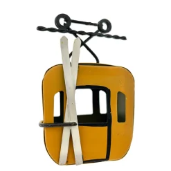 Deko Gondel gelb mit weißen Ski, Seilbahn, Skigondel aus Metall, 7x5x11cm, Hänger