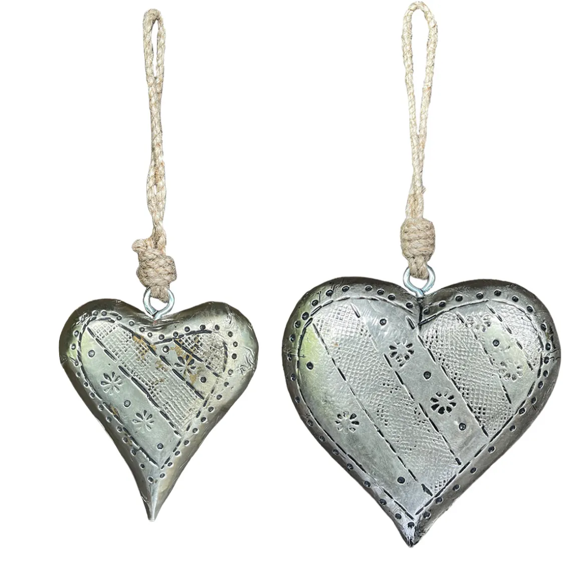 Holzherz Antiklook mit Metallüberzug und Verzierung, silber, breites Herz