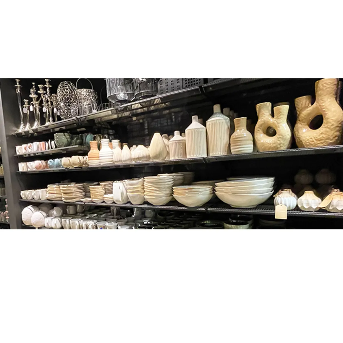 Keramik Speiseteller, Tabo, handgefertigt, weiß, Rand braun, 26,5cm, Mica Decorations